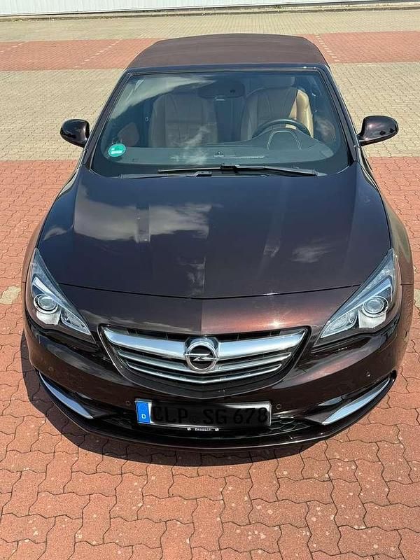 Gebraucht Opel Cascada Edition 194 PS (142 kW) 2014 Cabrio