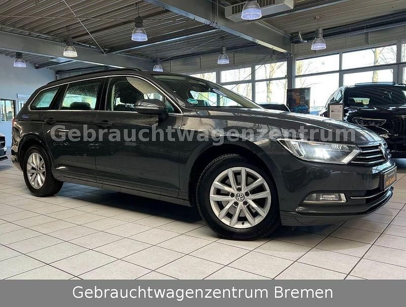 Grau Gebraucht 2019 VW Passat Comfortline Kombi | 12.490 € (Fairer Preis) - Bild 1/4