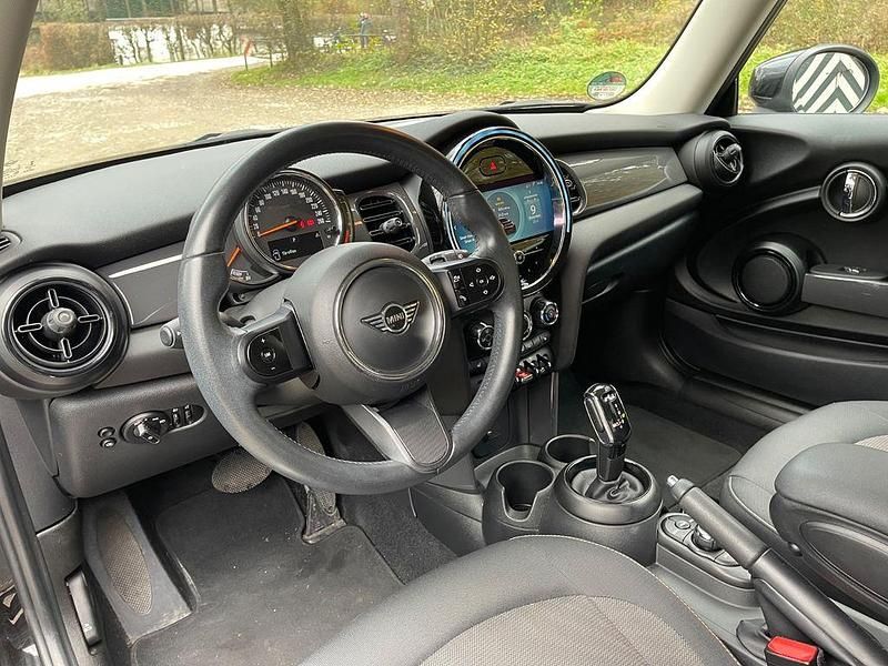 Gebraucht Mini ONE 102 PS (75 kW) 2021 Schwarz Kleinwagen