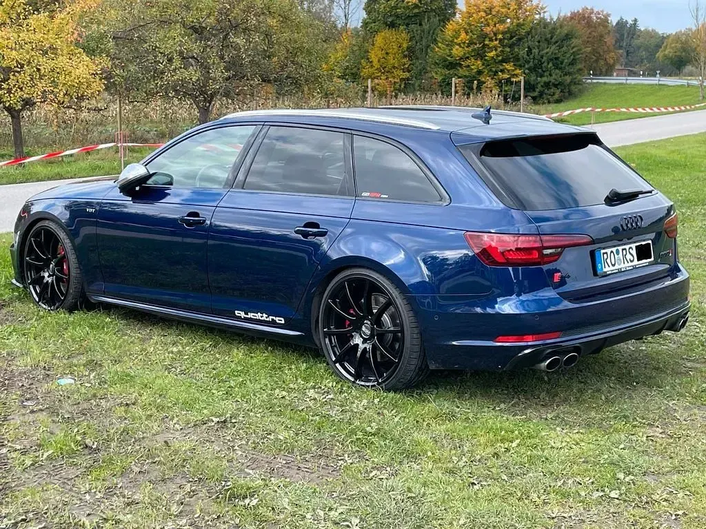Gebraucht Audi S4 Sport 430 PS (316 kW) 2017 Blau Limousine