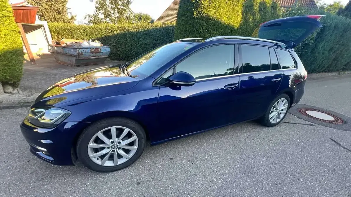 Gebraucht VW Golf VII Comfortline 150 PS (110 kW) 2017 Blau Kombi