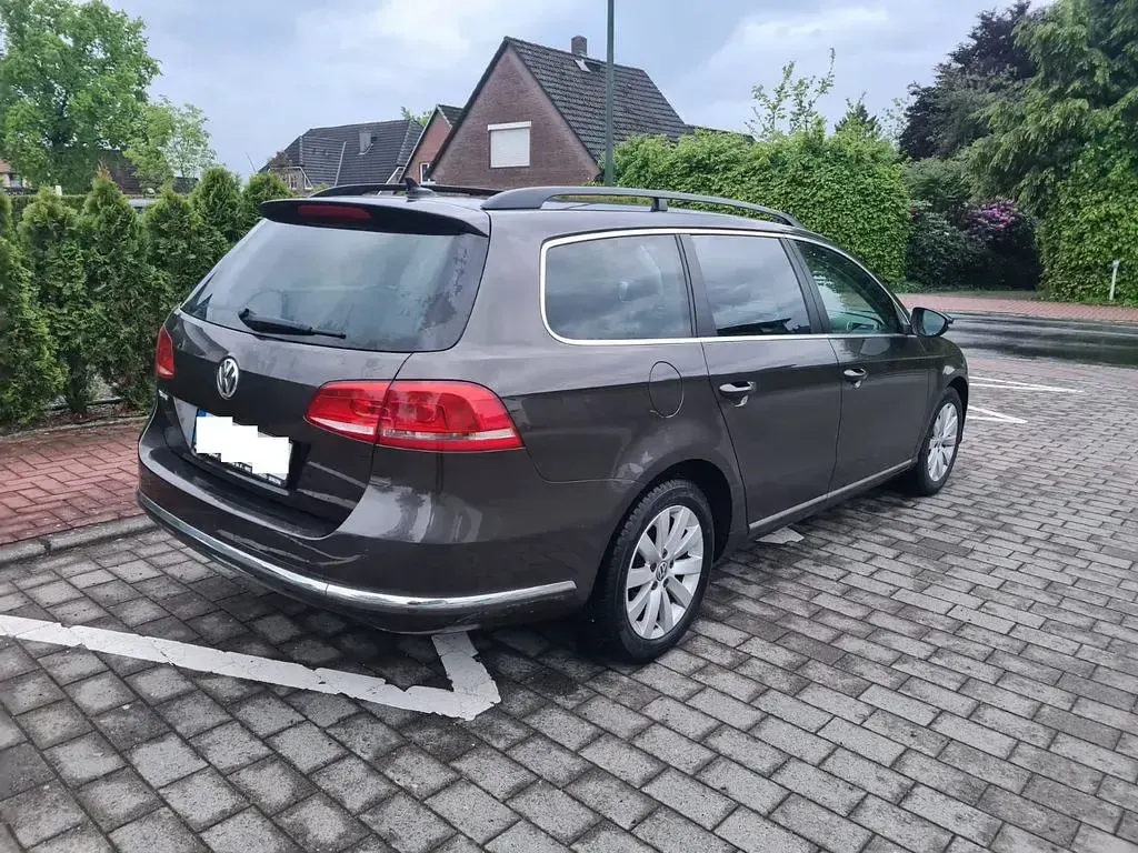 Gebraucht VW Passat Edition 122 PS (89 kW) 2014 Braun Kombi
