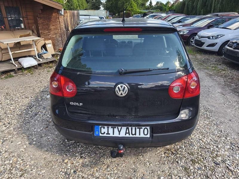 Gebraucht VW Golf IV Trendline 75 PS (55 kW) 2005 Schwarz Kleinwagen