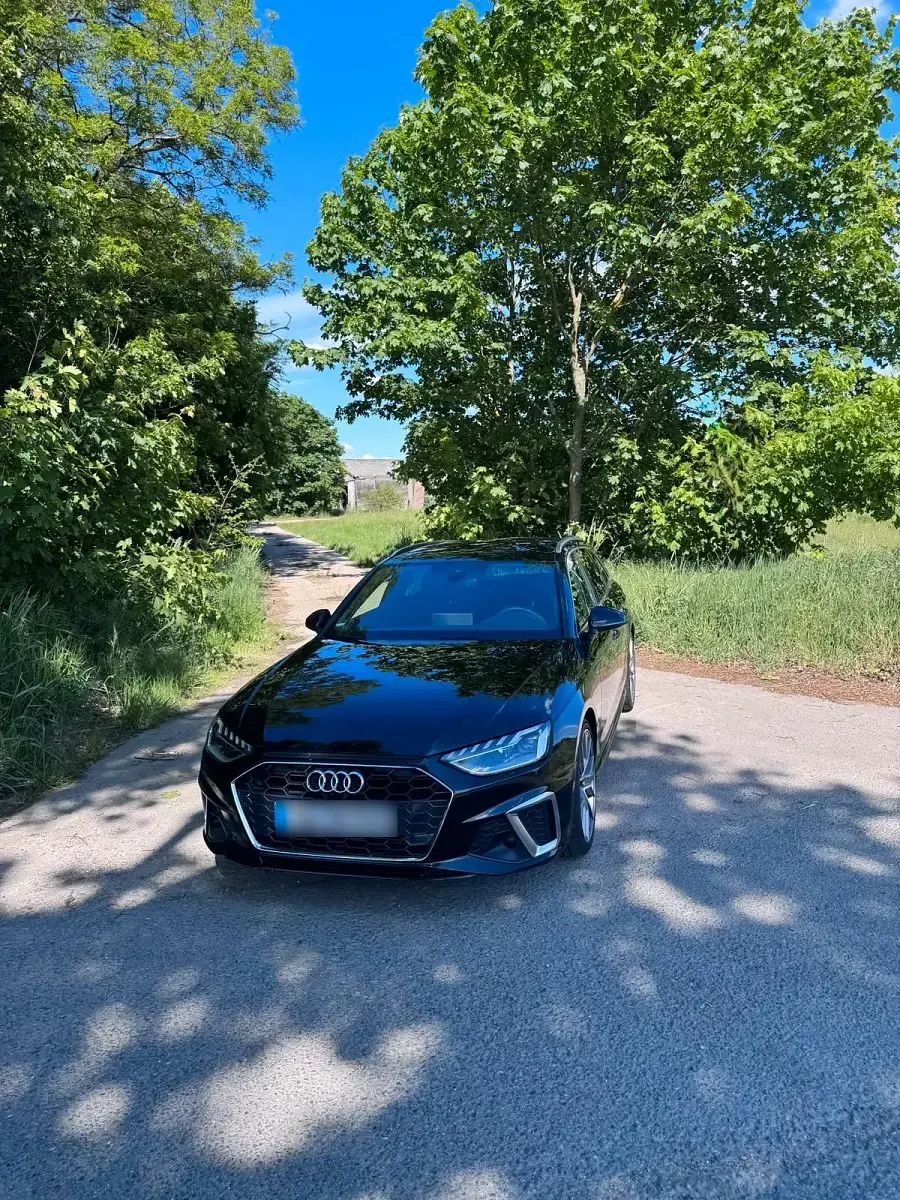 Gebraucht Audi A4 S-Line 190 PS (139 kW) 2020 Schwarz Kombi