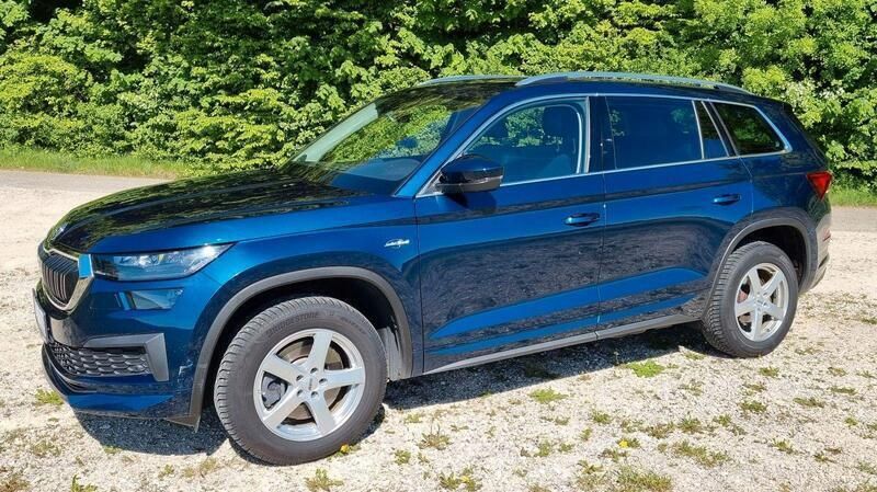 Blau Gebraucht 2022 Skoda Kodiaq LAURIN & KLEMENT SUV | 30.900 € (Superpreis) - Bild 1/4