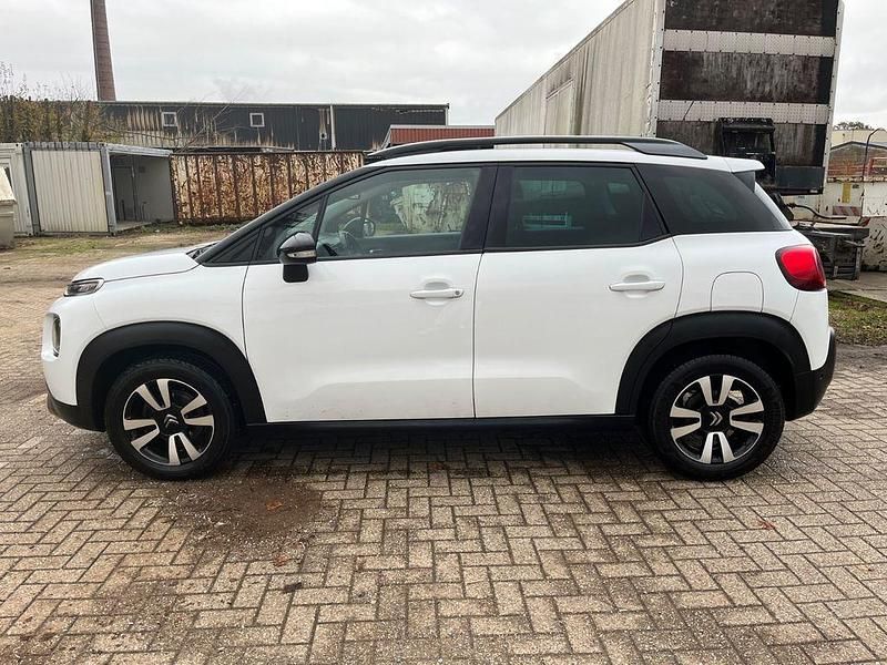 Weiß Gebraucht 2018 Citroën C3 Aircross PureTech SUV | 11.950 € (Etwas zu teuer) - Bild 1/4