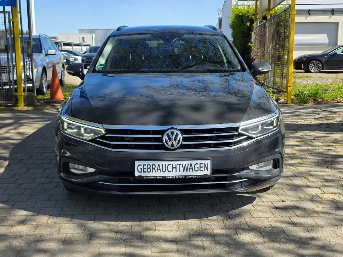 Gebraucht VW Passat 190 PS (139 kW) 2020 Grau Kombi