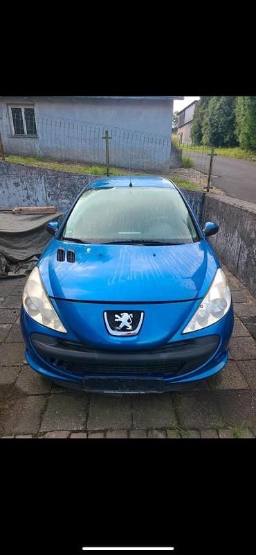 Blau Gebraucht 2009 Peugeot 206+ Kleinwagen | 1.999 € - Bild 1/3