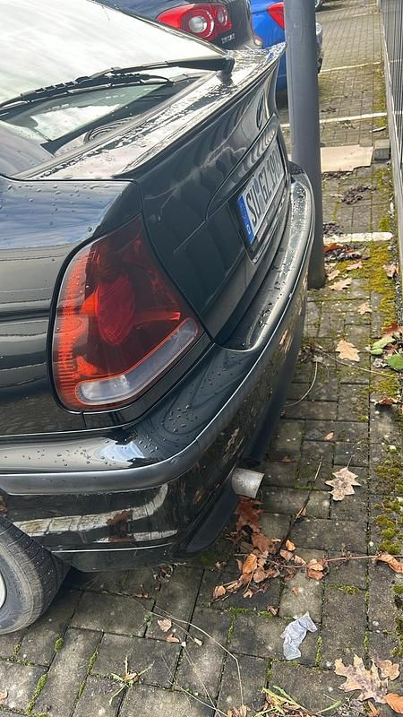 Gebraucht BMW 316 Compact 115 PS (84 kW) 2003 Schwarz Kleinwagen