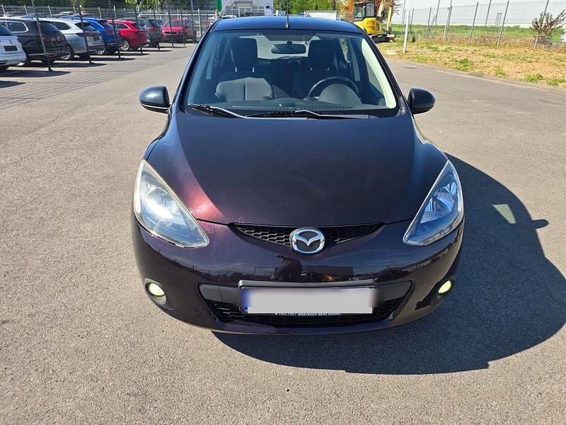 Violet Gebraucht 2009 Mazda 2 Kleinwagen | 2.999 € (Guter Preis) - Bild 1/4