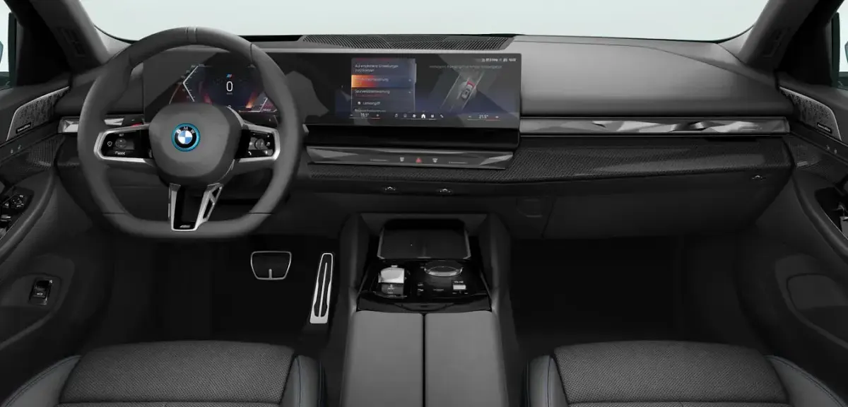 Gebraucht BMW 550e Comfort Edition 489 PS (359 kW) 2025 Grün Kombi