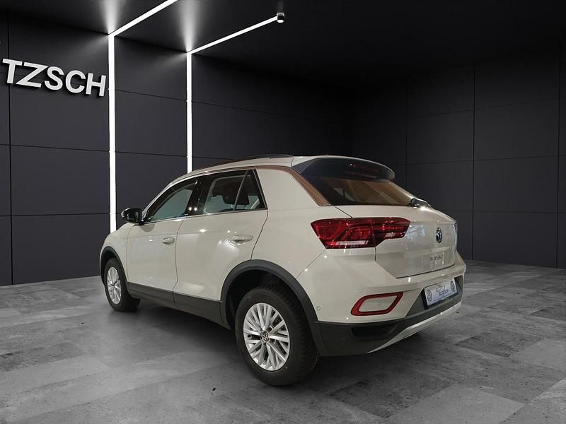 Gebraucht VW T-Roc Life 116 PS (85 kW) 2025 Ascotgrau SUV