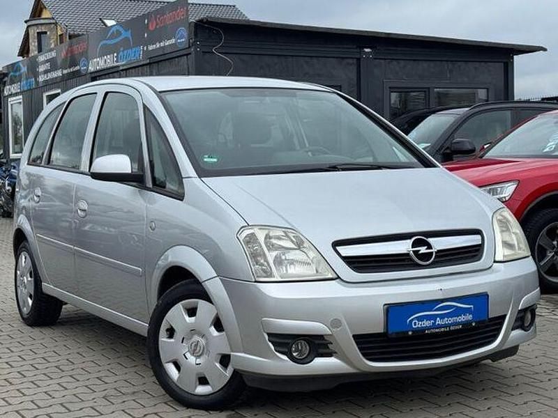 Silber Gebraucht 2008 Opel Meriva Van / Kleinbus | 3.990 € (Etwas zu teuer) - Bild 1/4
