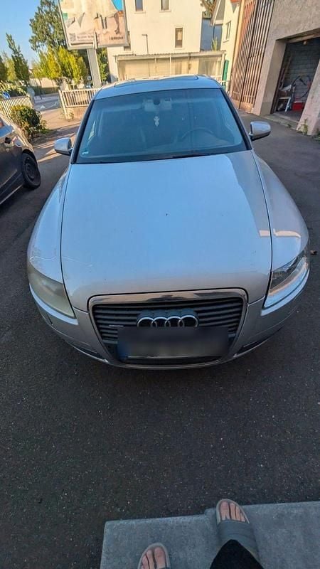 Silber Gebraucht 2005 Audi A6 Ambiente Limousine | 2.600 € (Superpreis) - Bild 1/4