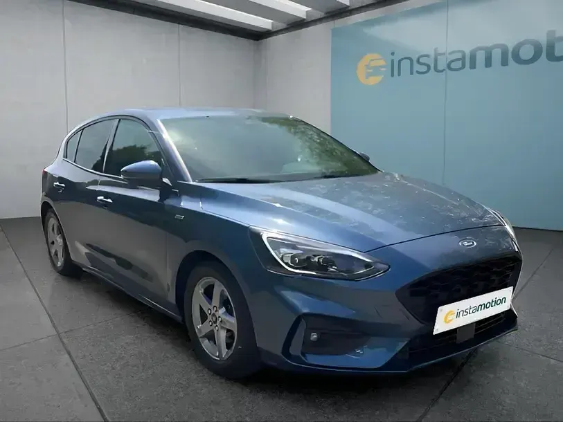 Gebraucht Ford Focus ST-Line 155 PS (114 kW) 2020 Blau Limousine