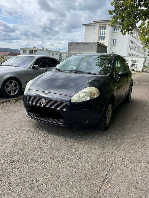 Blau Gebraucht 2009 Fiat Punto Kleinwagen | 400 € (Superpreis) - Bild 1/4