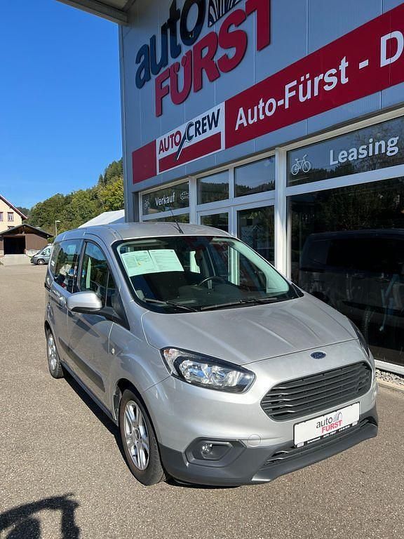 Gebraucht Ford Transit Trend 101 PS (74 kW) 2019 Silber Kombi