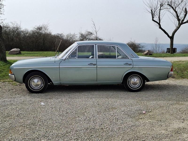 Gebraucht Ford 20M 90 PS (66 kW) 1967 Blau Limousine