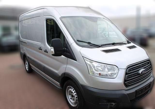 Gebraucht Ford Transit Trend 105 PS (77 kW) 2018 Silber metallic