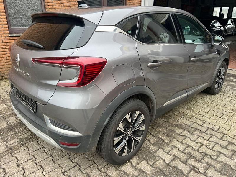 Gebraucht Renault Captur Techno 140 PS (102 kW) 2023 Grau SUV