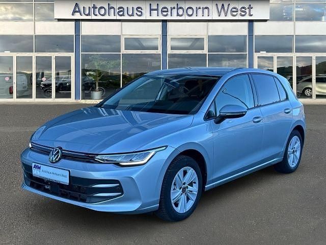 Gebraucht VW Golf VIII Life 150 PS (110 kW) 2025 Silber Limousine