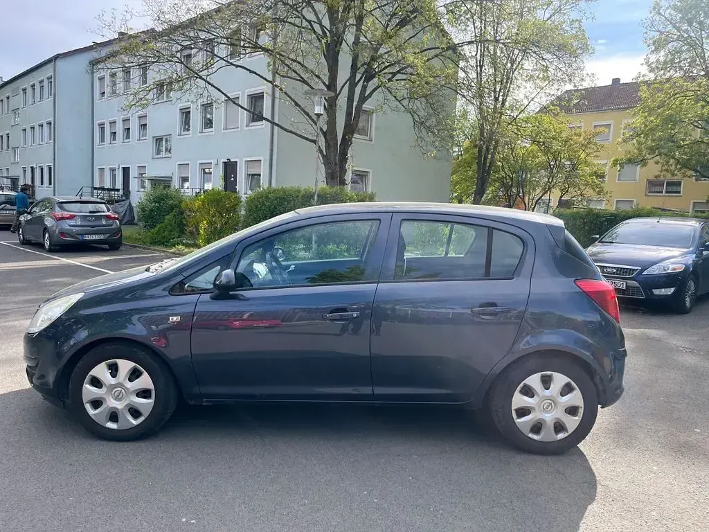 Gebraucht Opel Corsa 80 PS (58 kW) 2009 Grau Kleinwagen