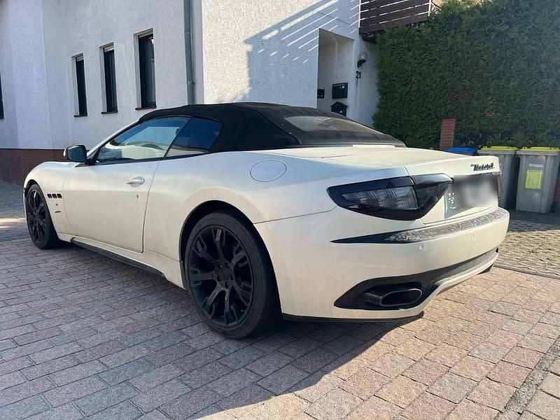 Gebraucht Maserati GranCabrio 460 PS (338 kW) 2013 Weiß Cabrio