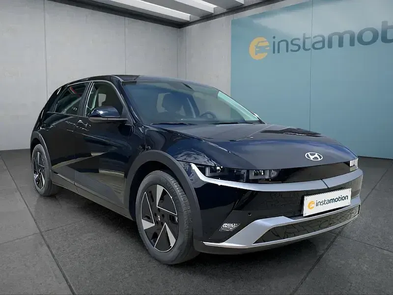 Neu Hyundai Ioniq 5 125 kW (170 PS) 2025 Schwarz SUV