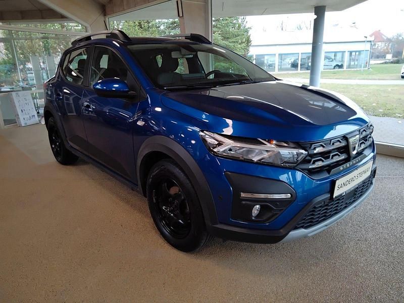 Gebraucht Dacia Sandero Comfort 91 PS (66 kW) 2022 Blau Kleinwagen