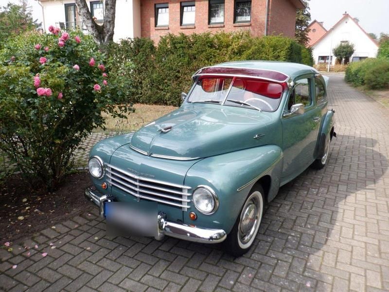 Grün Gebraucht 1953 Volvo PV444 Limousine | 12.500 € - Bild 1/4