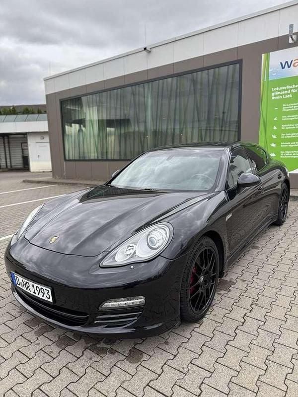 Gebraucht Porsche Panamera 400 PS (294 kW) 2010 Schwarz Kleinwagen