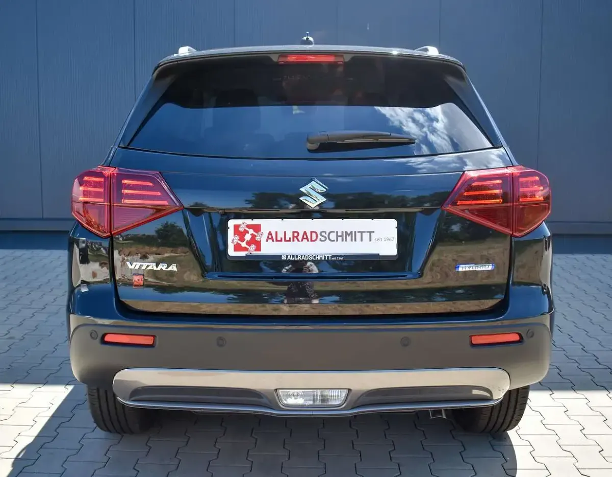 Neu Suzuki Vitara Comfort 109 PS (80 kW) 2026 Schwarz SUV