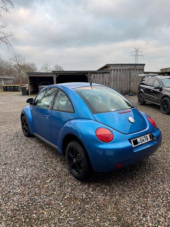 Gebraucht VW New Beetle 116 PS (85 kW) 1999 Blau Kleinwagen