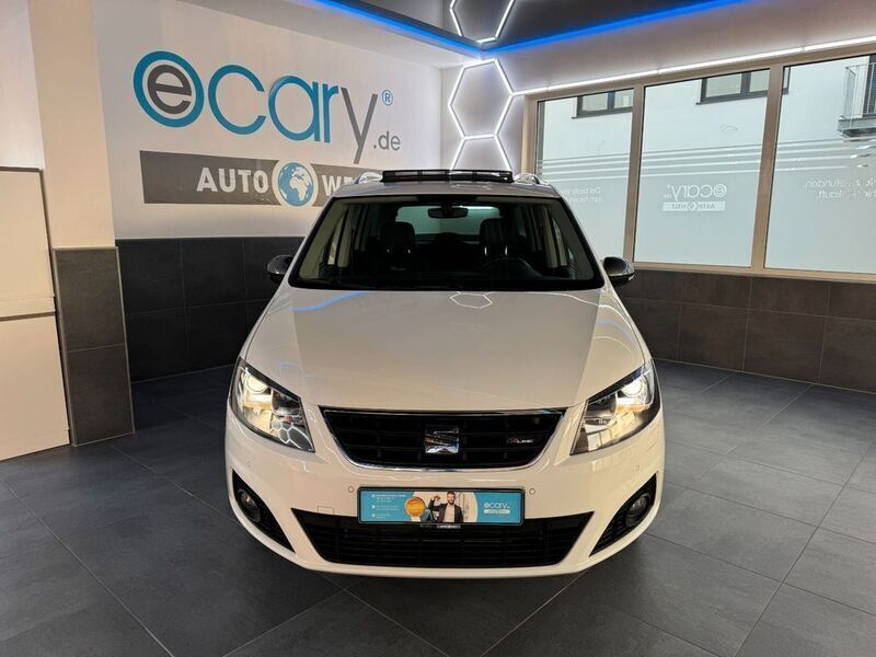 Weiß Gebraucht 2016 Seat Alhambra FR-Line Van / Kleinbus | 25.495 € (Fairer Preis) - Bild 1/4