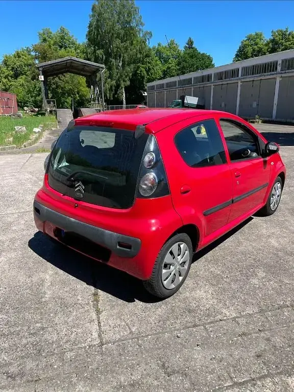 Gebraucht Citroën C1 Style 68 PS (50 kW) 2011 Rot Kleinwagen