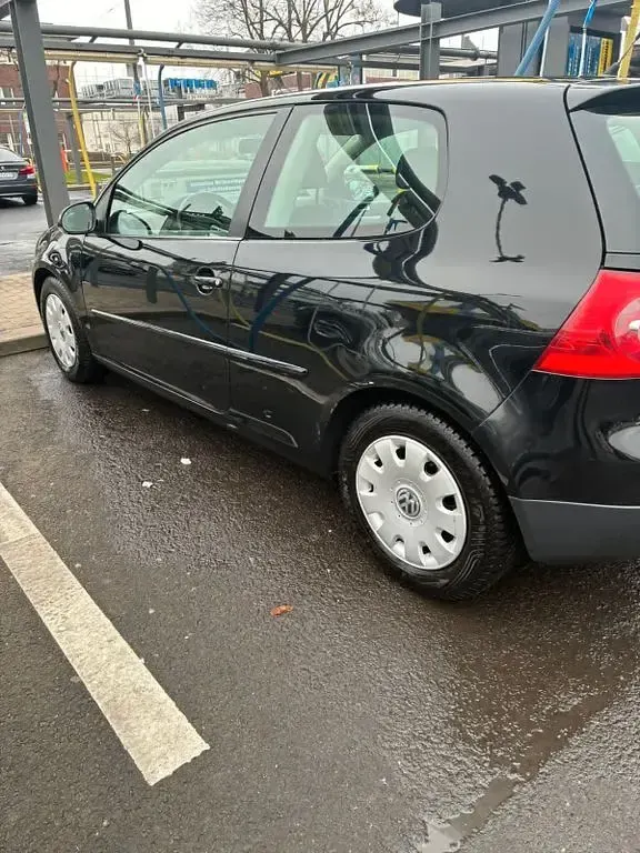 Gebraucht VW Golf VI Trendline 102 PS (75 kW) 2008 Schwarz Kleinwagen