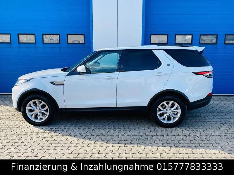 Weiß Gebraucht 2018 Land Rover Discovery 5 SE SUV | 27.900 € (Superpreis) - Bild 1/4