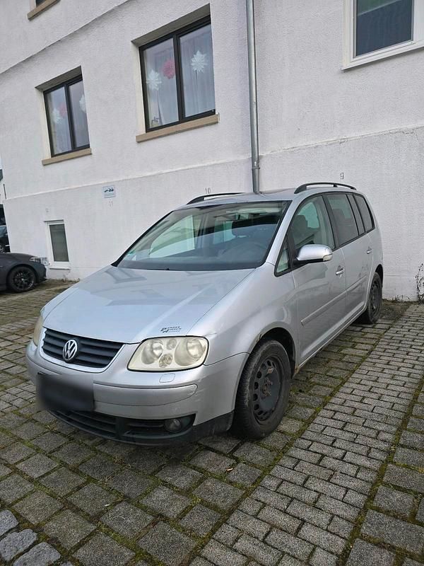 Gebraucht VW Touran 140 PS (102 kW) 2004 Silber Van / Kleinbus