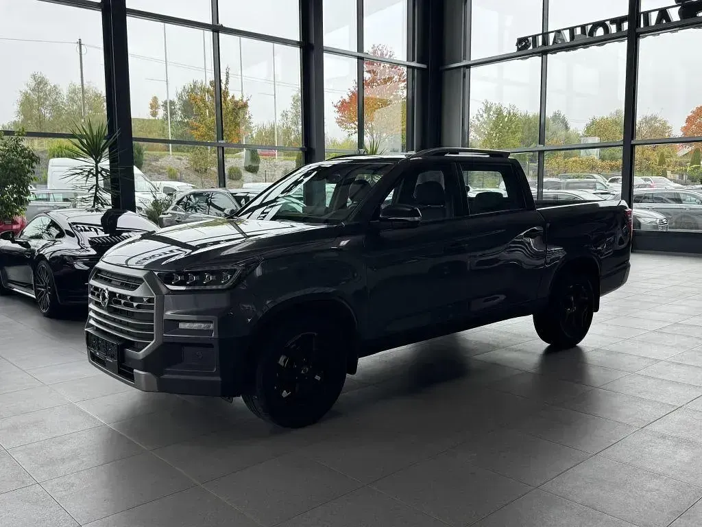 Neu KGM Musso 203 PS (149 kW) 2025 Dunkel grau metallic Pickup
