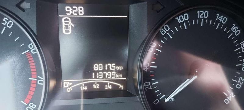 Gebraucht Skoda Fabia Active 60 PS (44 kW) 2016 Blau Kleinwagen