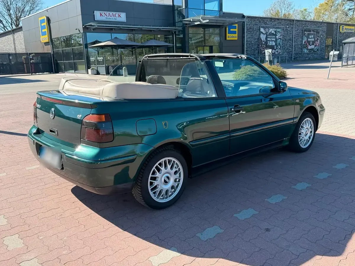 Gebraucht VW Golf Cabriolet 75 PS (55 kW) 1998 Grün Cabrio