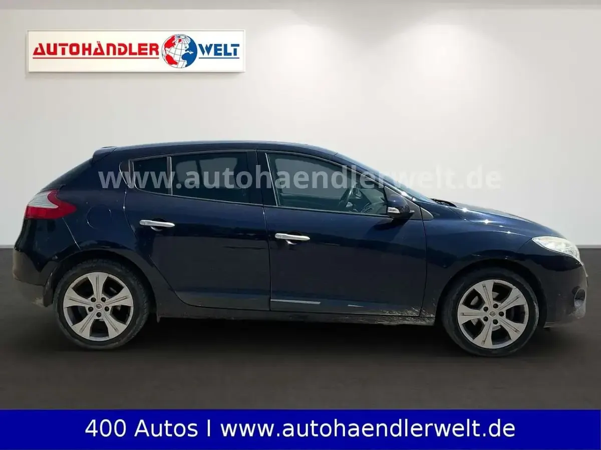 Gebraucht Renault Mégane III Dynamique 110 PS (80 kW) 2009 Grau Limousine