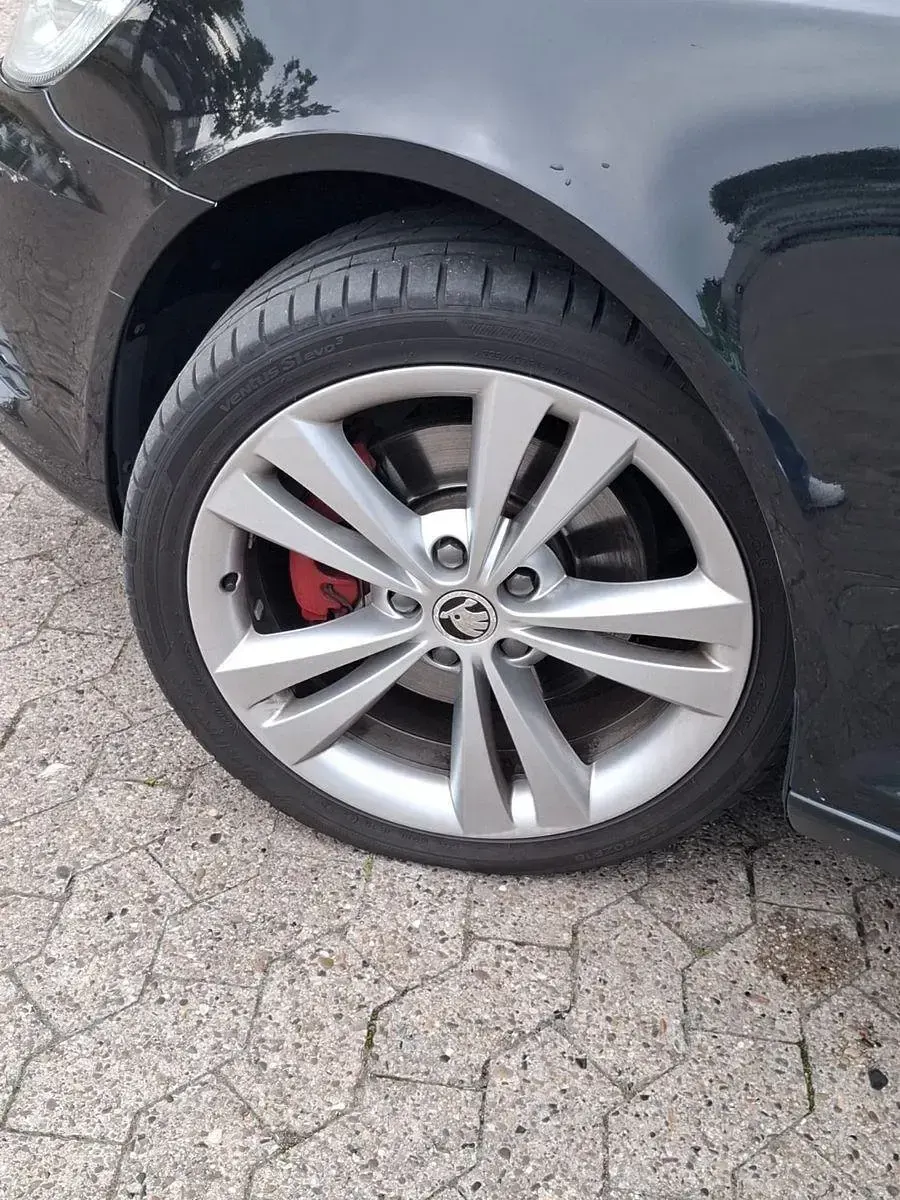 Gebraucht Skoda Octavia RS 170 PS (125 kW) 2011 Schwarz Kombi