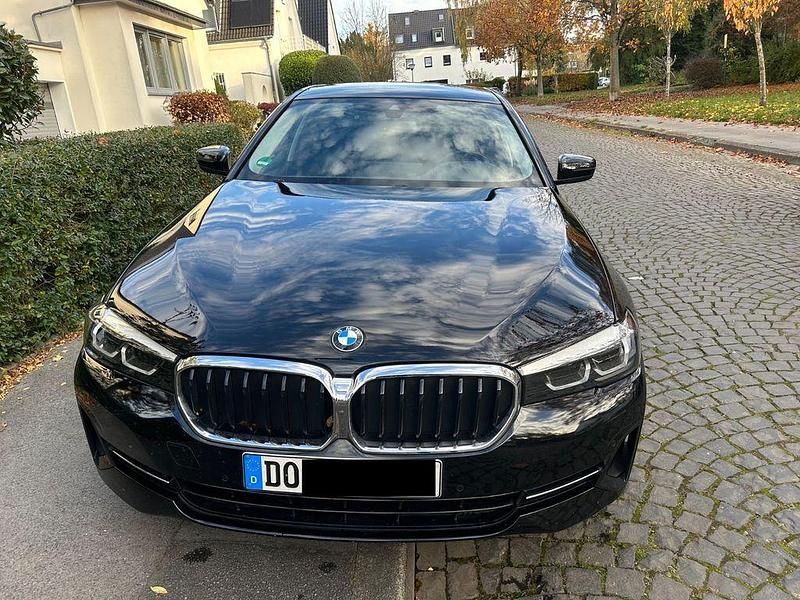 Gebraucht BMW 520 190 PS (139 kW) 2021 Schwarz Limousine