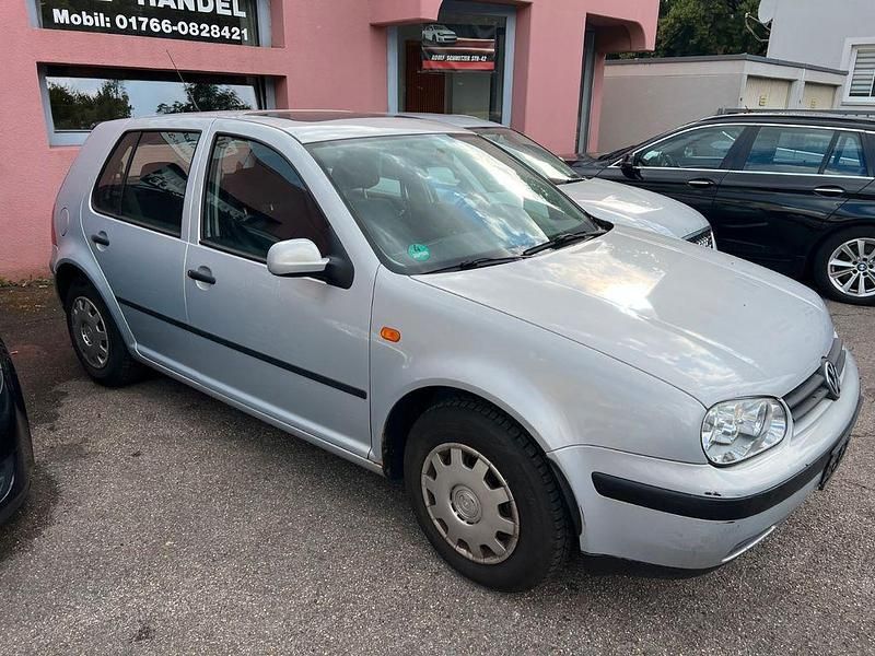 Silber Gebraucht 1997 VW Golf III Limousine | 650 € (Superpreis) - Bild 1/4