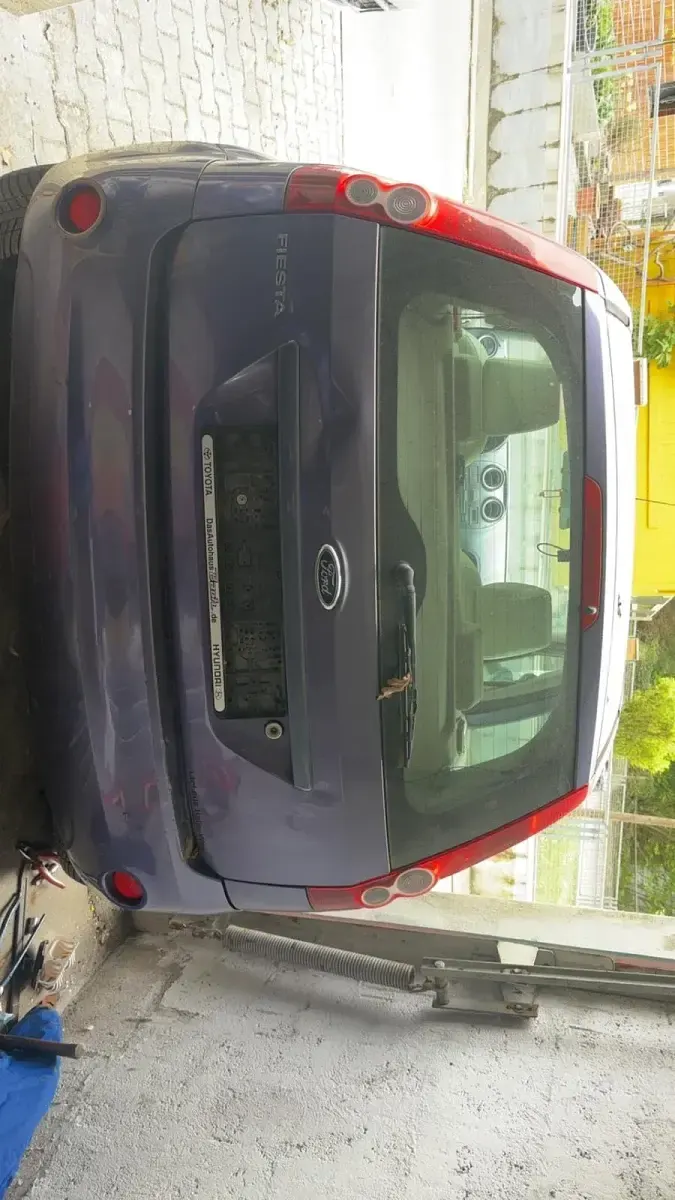 Usata Ford Fiesta 80 CV (58 kW) 2006 Utilitaria