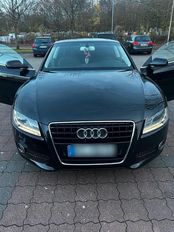 Schwarz Gebraucht 2009 Audi A5 Coupé | 6.300 € (Fairer Preis) - Bild 1/4