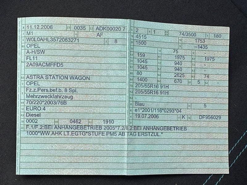 Gebraucht Opel Astra Edition 101 PS (74 kW) 2006 Blau Kombi