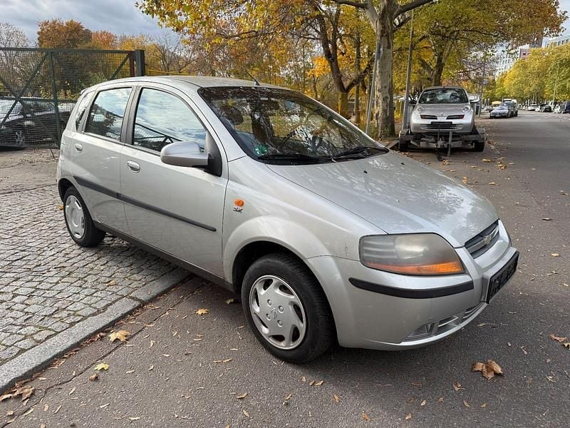 Gebraucht Chevrolet Kalos SE 94 PS (69 kW) 2005 Silber Kleinwagen