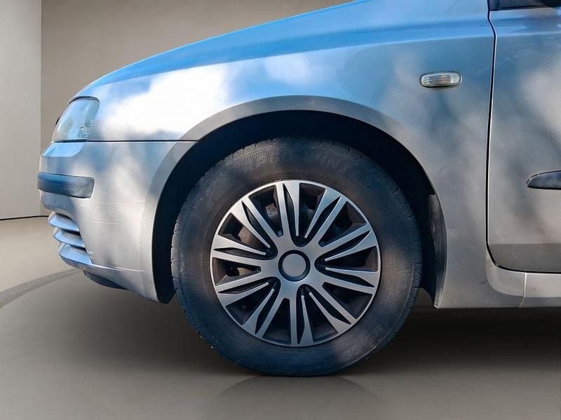 Gebraucht Fiat Stilo Active 103 PS (75 kW) 2003 Grau Limousine